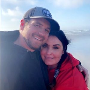 Meet your Posher, Mickinsie